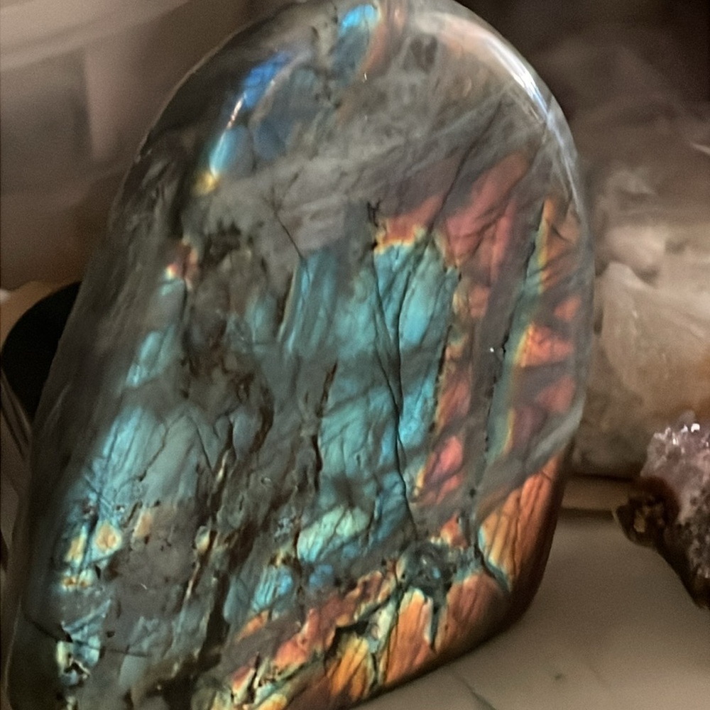 Labradorite black n grey stone (look through pics) more 🔥 pink,yellow